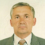 Petro, 72