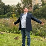 alex, 41