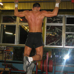 BRUTTO, 48