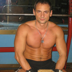 BRUTTO, 48